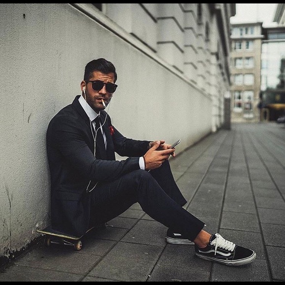 Meet your Posher, Cory - Picture 1 of 1